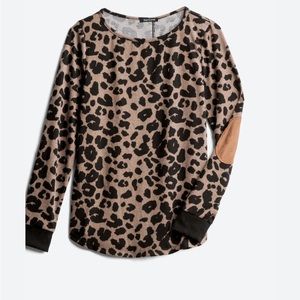 PINK CLOVER Abby Button Back Knit Top - L